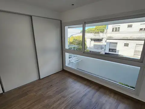 Departamento en Alquiler en Florida Mitre/Este, $ 1.250.000