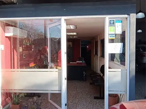 Avenida Calle Real 2100