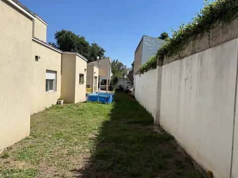 VENTA TRIPLEX VILLA BELGRANO 3 DORM EN COMPLEJO