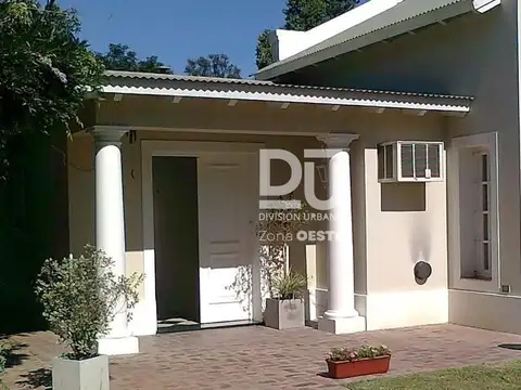 Casa Quinta en venta en Lujan