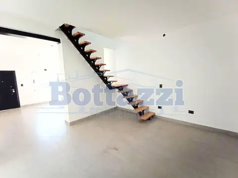 Depto Tipo Casa en Venta en Remedios De Escalada, USD 58.000