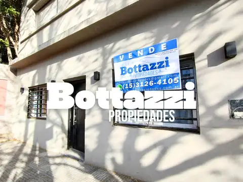 Moderno PH  de 2 ambientes y 1/2 al frente con terraza propia