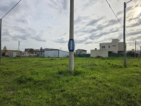 Terreno en Tierra de Sueños 3 - 396 m2 - Esquina