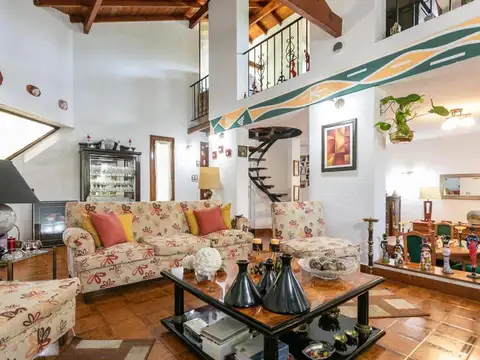 Casa en Venta de 4 dormitorios