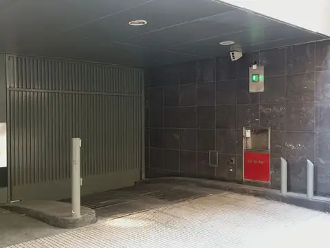 Cochera - Venta - Argentina, Capital Federal - ESMERALDA 718