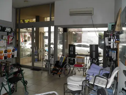 Local en Venta 40 años