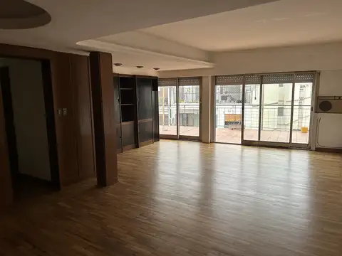 J Beauchef 300, Piso 7