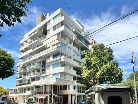 NOGOYA 4000, Piso P.B