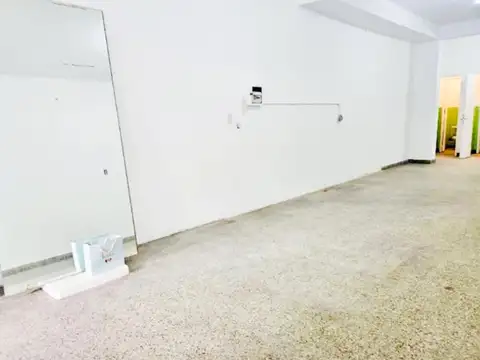 Avenida Forest al 700