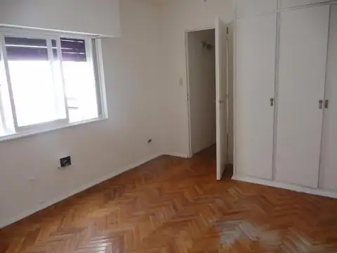 DEPTO 1 AMB  APTO CREDITO Y PROFES BAJAS EXP BAULERA COCINA INDEP Y COMPLETA  EXC ZONA CABALLITO