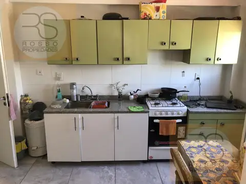 Depto Tipo Casa en Venta con 1 cocheras