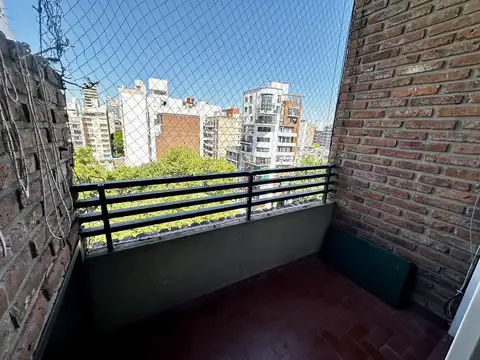 Departamento Bv Oroño 14Bis. Piso 9. Frente. Balcón. A 100 metros costanera Rio. Pichincha