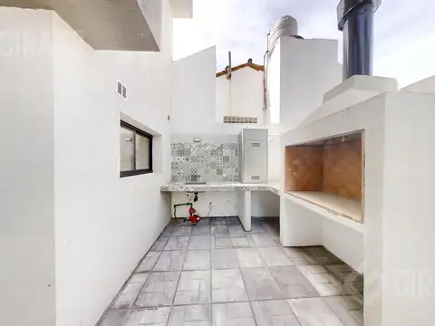 Depto Tipo Casa 5 ambientes con 1 baño