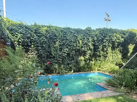 VENTA CASA ARGUELLO - HOUSING - 4 DORMITORIOS