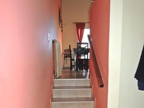 Depto Tipo Casa en Venta con 1 cocheras