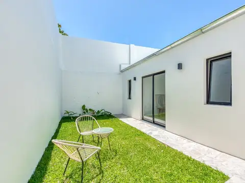 Depto Tipo Casa en Venta de 4 ambientes