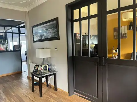 Casa en Venta en Rafael Calzada, USD 139.000