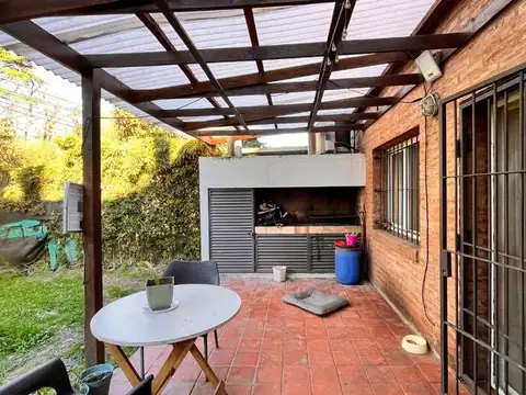 VENTA DPTO 3 AMB JARDIN PARRILLA COCHERA PILAR