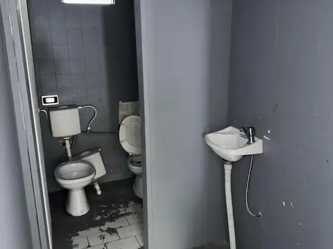 Galpon en Venta 9  mts Frente