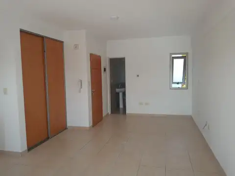 Departamento en Venta en Adrogue, USD 82.000