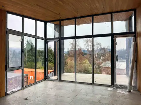 Meliquina 300, Piso 0