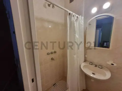 Departamento en Alquiler en Colegiales, $ 530.000