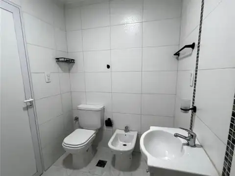 Departamento en Alquiler con 7 cocheras