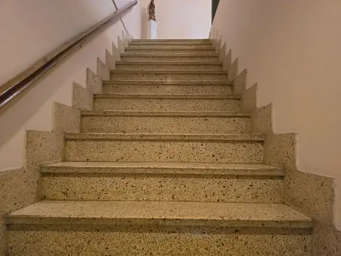 Departamento 5 ambientes con 1 baño