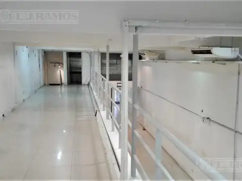 Local en Venta en Avellaneda, USD 1.200.000