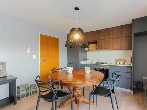 Esmeralda al 400, Haedo