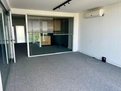 Piso de Oficina Premium en Alquiler - Av. Libertador - Núñez - Cochera
