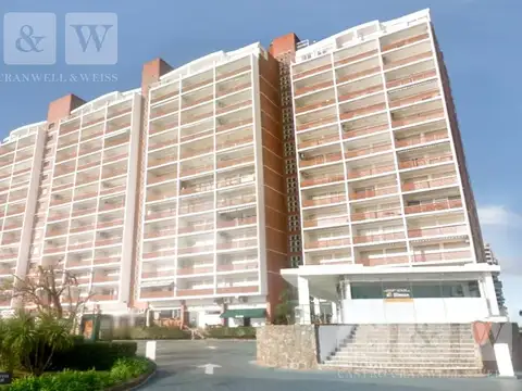 Edificio Vanguardia | Parada 1 - Playa Mansa