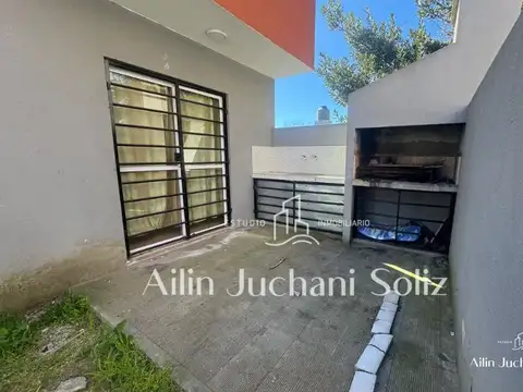 Casa 3 ambientes con 1 baño