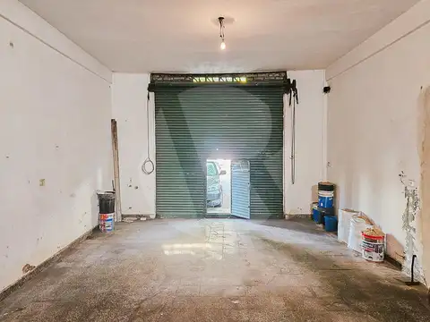 Local en Venta 40 años