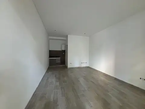 Local en Venta en Republica De La Sexta, USD 35.000