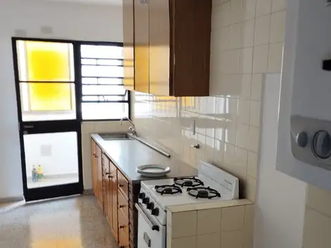 Amplisimo departamento en Echesortu - IMPUESTOS COMPARTIDOS