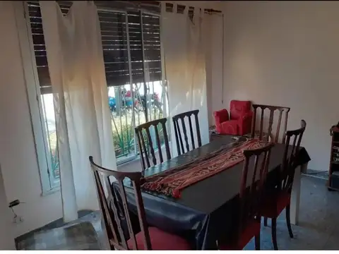 Tres casas en venta s/ lote de 400 m2 Temperley E.