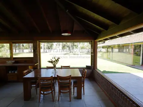 Casa en Venta con 1 cochera