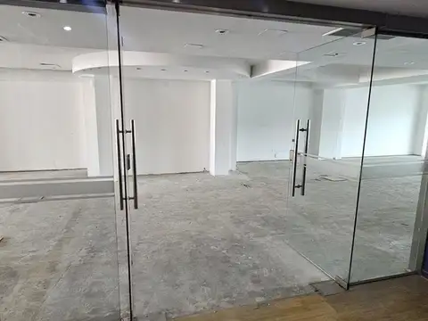 Oficina en Alquiler en Retiro, USD 3.600