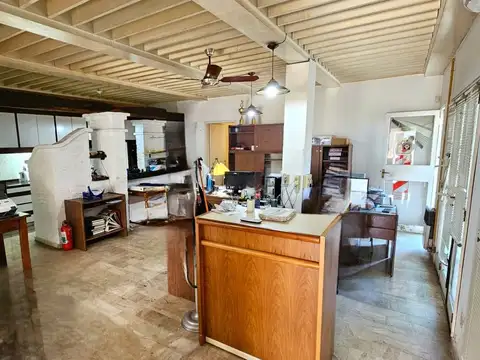 Venta Casa 3 Dorm. San Nicolas centro apta credito