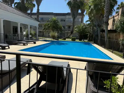 Departamento en Alquiler con 1 cocheras