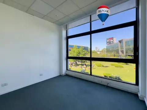 Oficina en venta – Office Park Norte, Del Viso