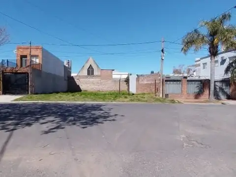 TERRENO EN VENTA EN PARQUE FIELD