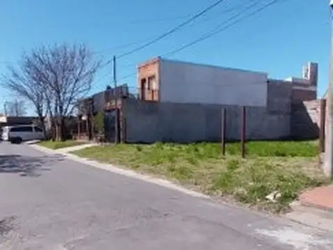 TERRENO EN VENTA EN PARQUE FIELD