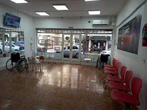 Local en Venta 30 años