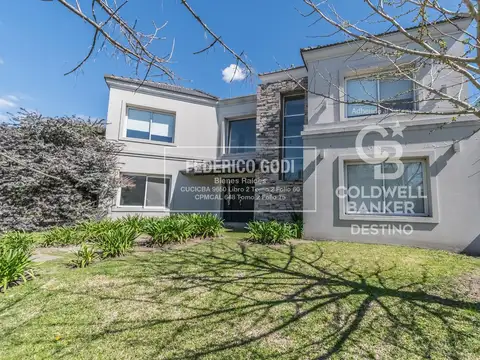 Casa en Venta de 4 dormitorios