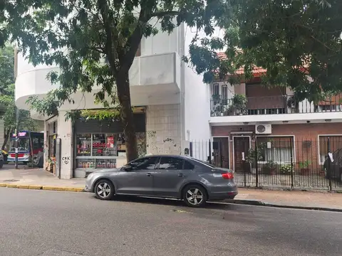 Local en Venta 60 años