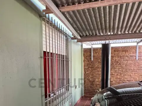 Se vende casa en Rafael Calzada