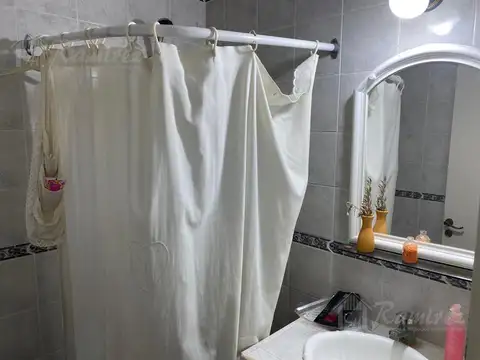 Casa 6 Ambientes En Venta - Francisco Alvarez, Moreno