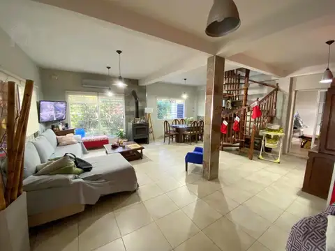 Casa en Venta en Francisco Alvarez, USD 152.000